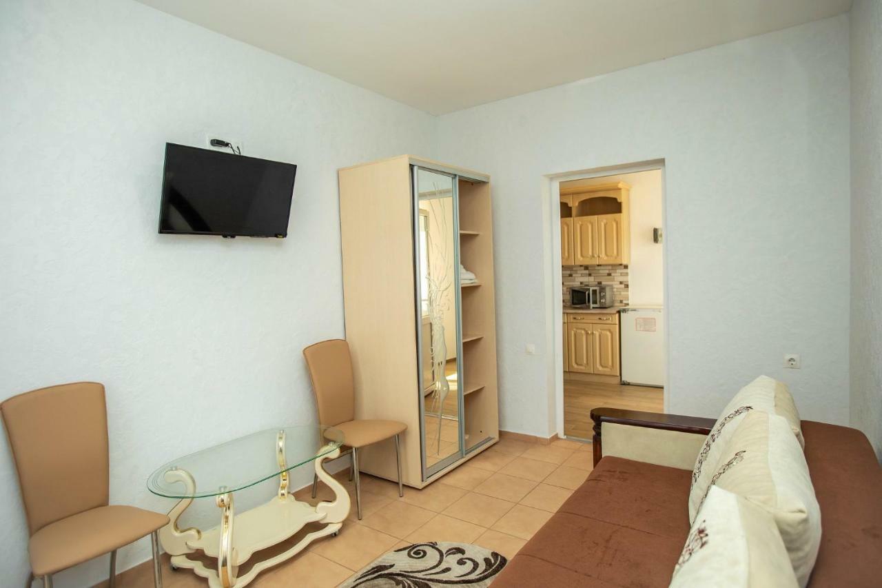 Amalia Hotel Zaliznij Port Eksteriør bilde